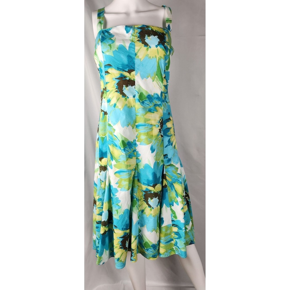 Madison Leigh Floral Y2K/Indie/2000s/Garden-Party Fit-Flare Sundress 16